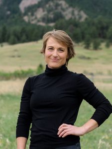Mallorie, Paralegal